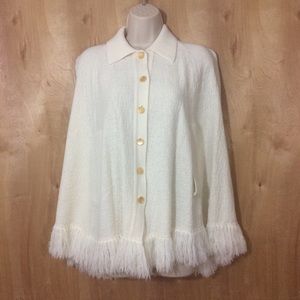Vintage Acrylic Fringed Cape Shawl Boho Ivory